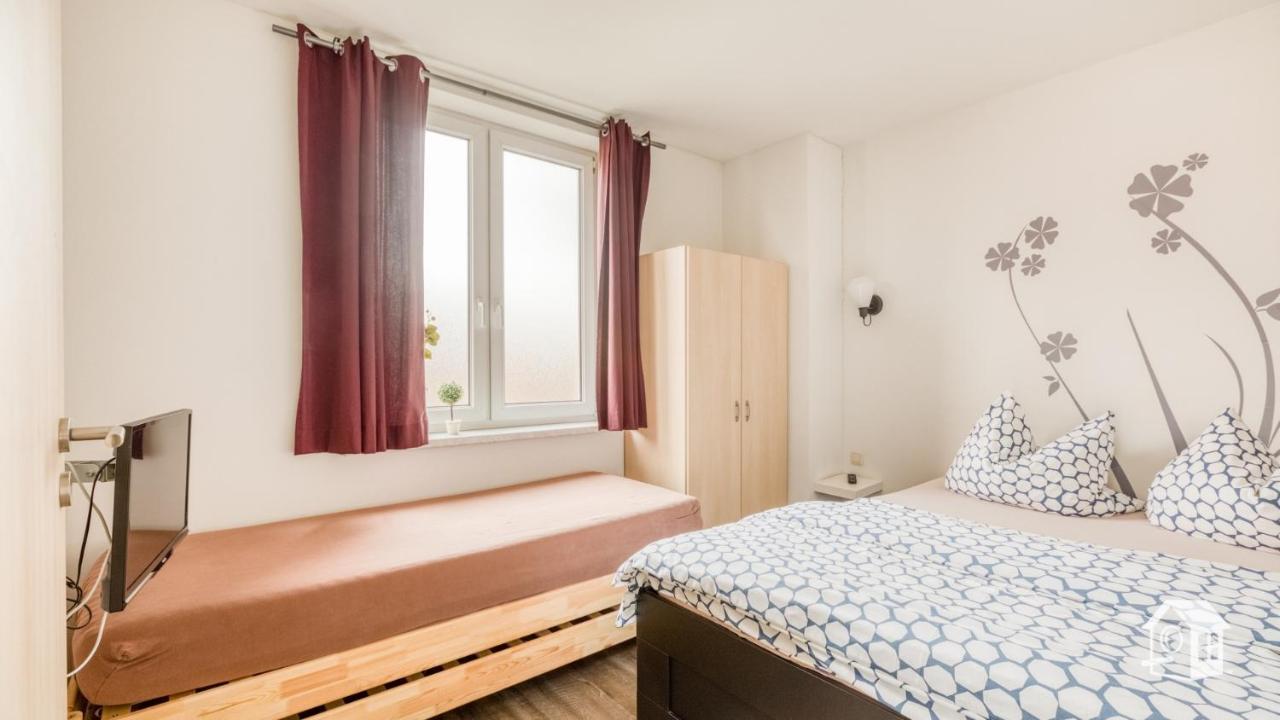 Ferienwohnungen Im Vogtland Heinsdorfergrund Luaran gambar