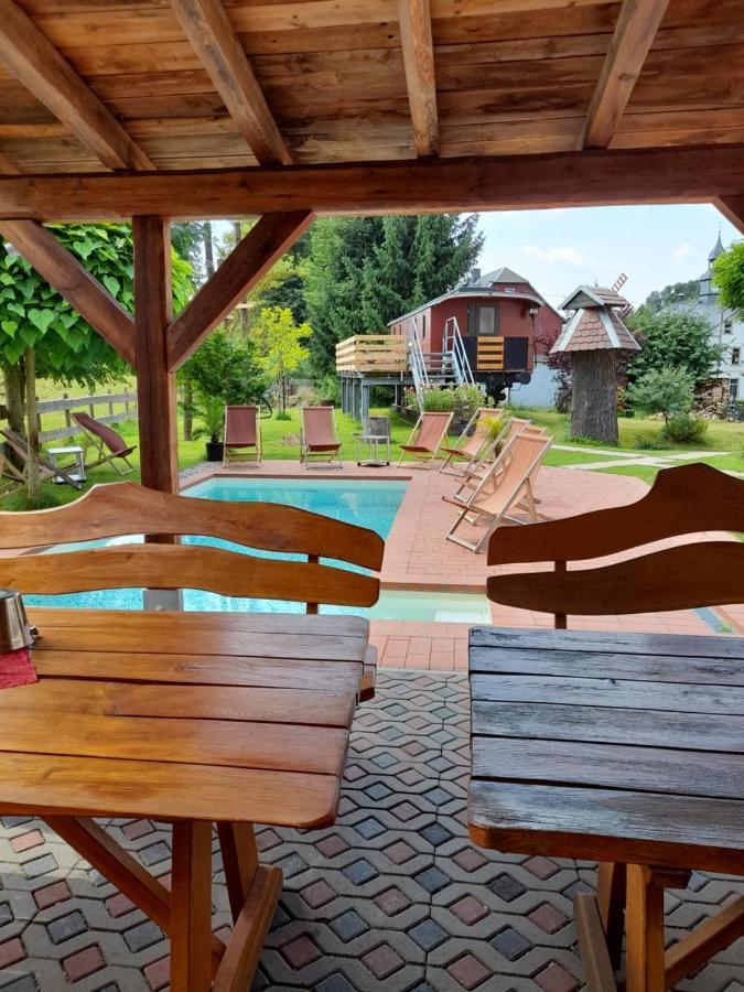 Ferienwohnungen Im Vogtland Heinsdorfergrund Luaran gambar