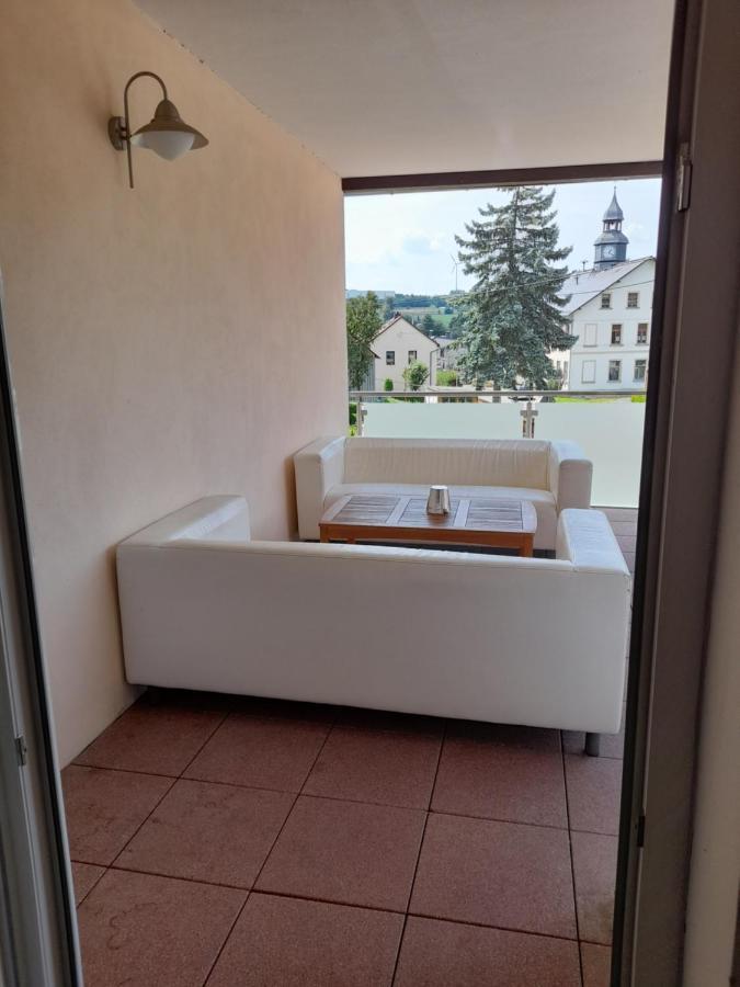 Ferienwohnungen Im Vogtland Heinsdorfergrund Luaran gambar